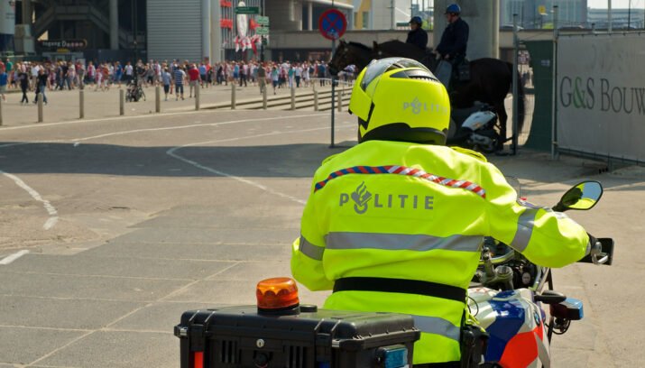 “Ik werk niet bij de politie om hard tegen mensen op te treden die normaal menselijk gedrag vertonen”